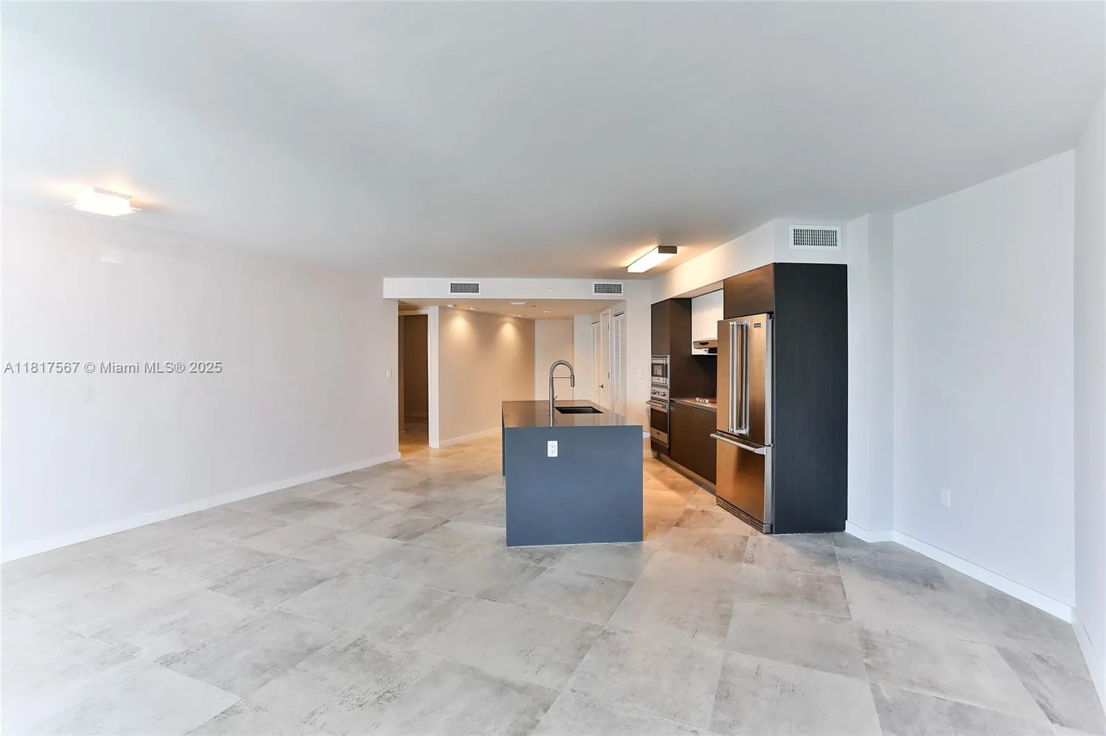 9821 E Bay Harbor Dr # 902, Bay Harbor Islands, FL 33154 photo 7