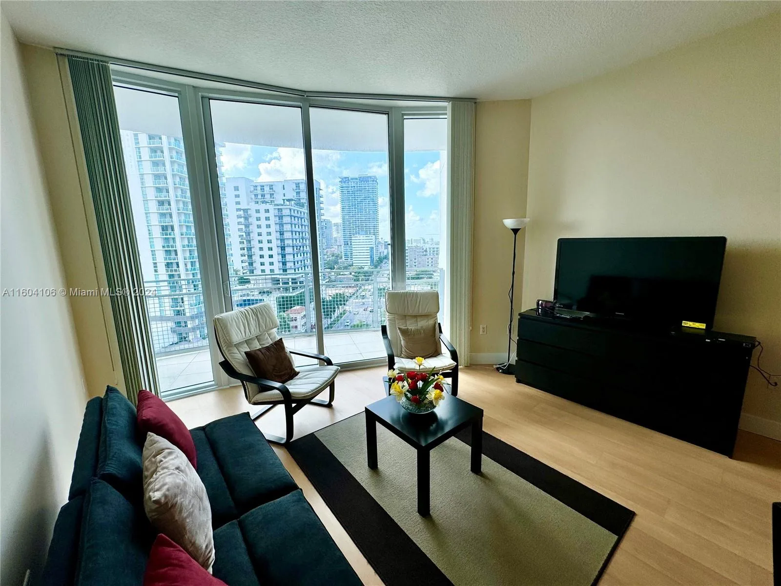 350 NE 24th St # 1107, Miami, FL 33137 photo 5