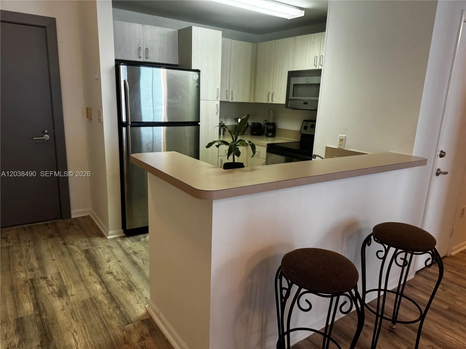 185 SE 14th Ter # 1812, Miami, FL 33131 photo 3