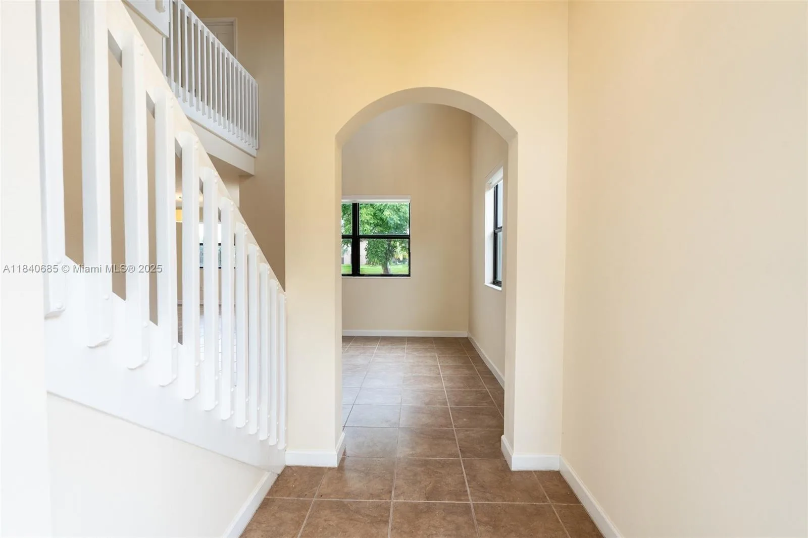 423 SE 33rd Ter, Homestead, FL 33033 photo 4