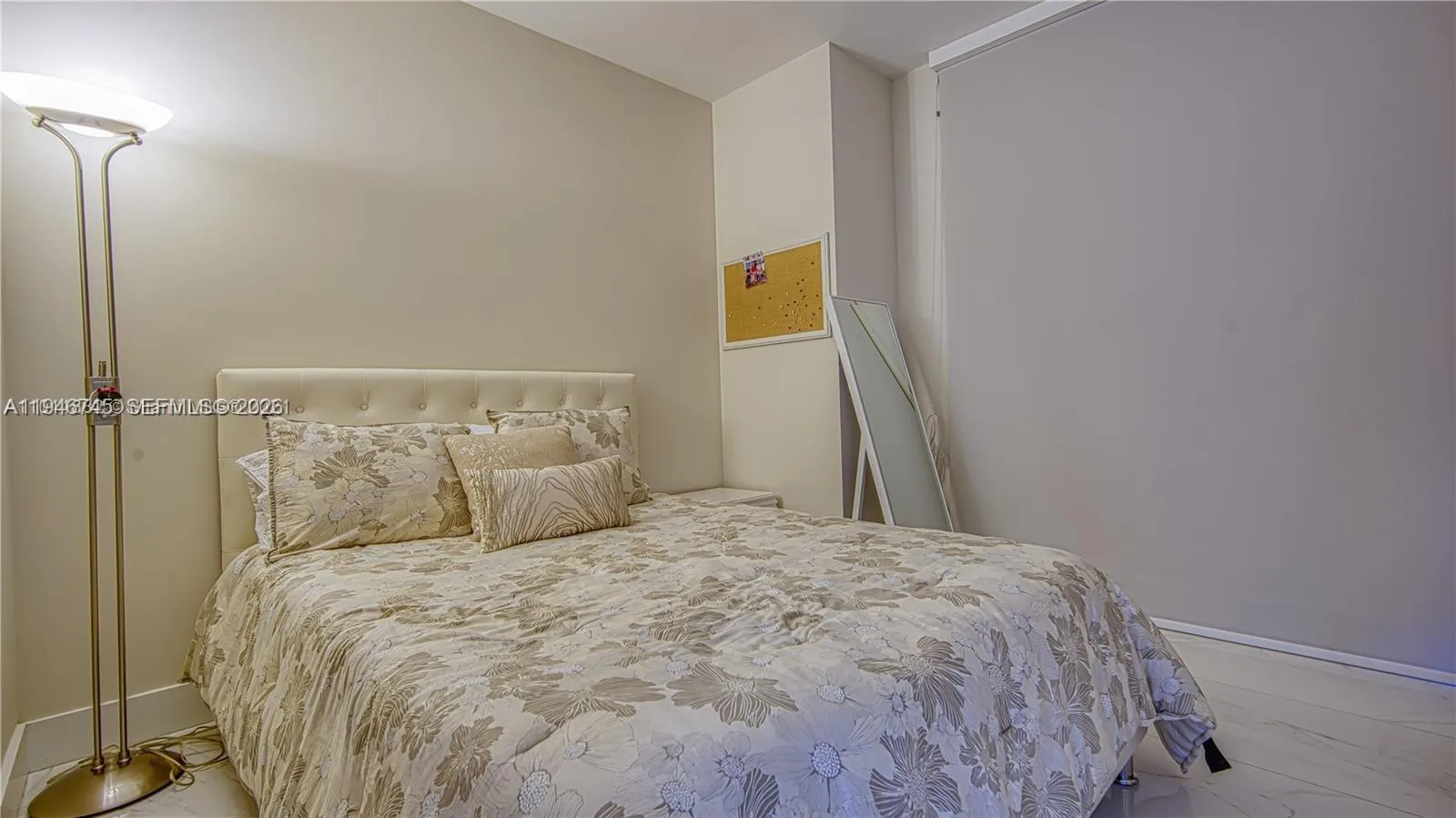 16385 Biscayne Blvd # 1415, North Miami Beach, FL 33160 photo 12
