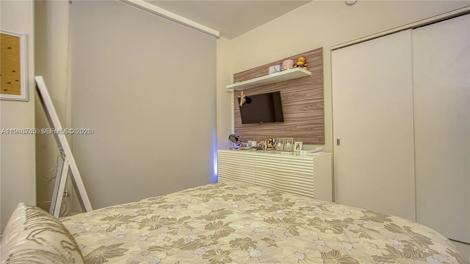 16385 Biscayne Blvd # 1415, North Miami Beach, FL 33160 photo 13