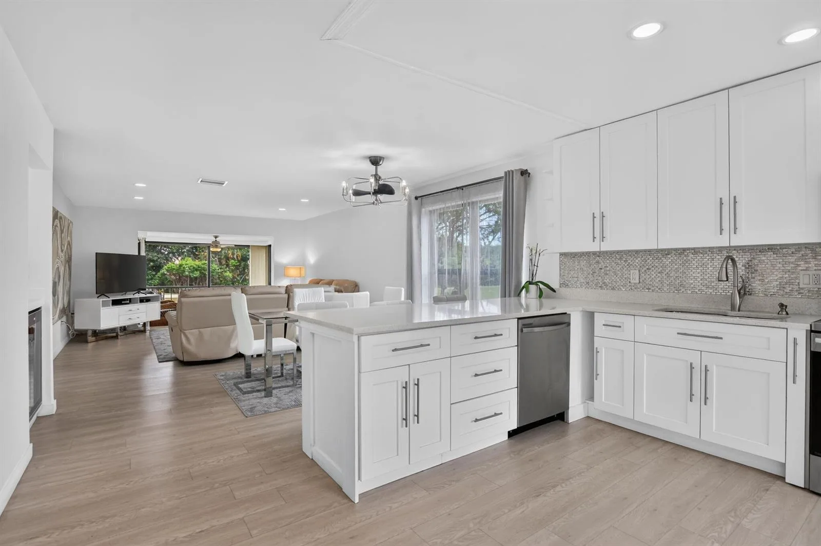 8545 Casa Del Lago # 38 H, Boca Raton, FL 33433