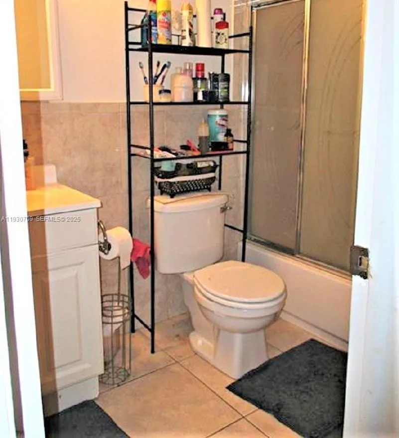 2451 NW 41st Ave # 302, Lauderhill, FL 33313 photo 4