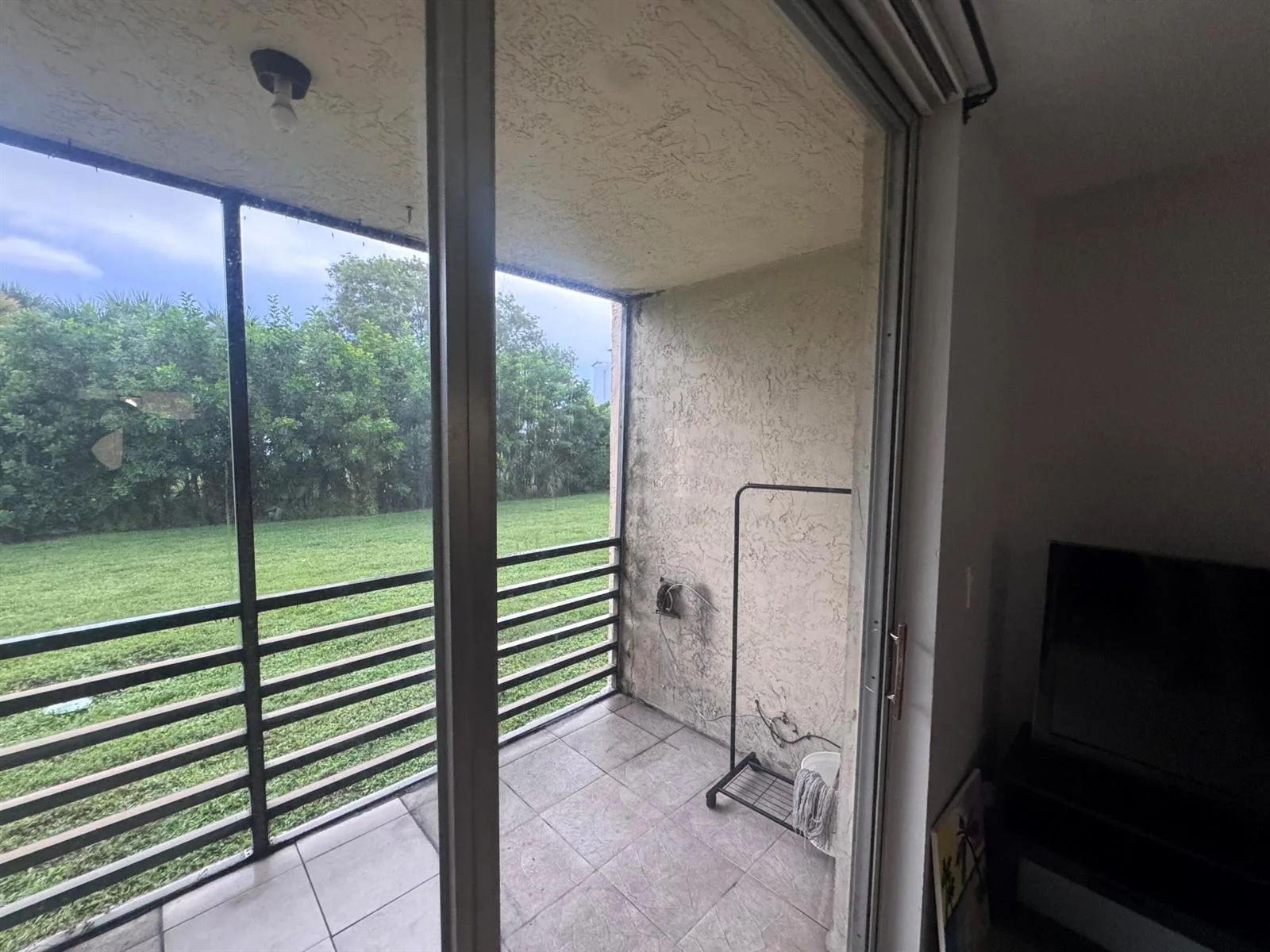 2830 SOMERSET Drive # 104N, Lauderdale Lakes, FL 33311 photo 10