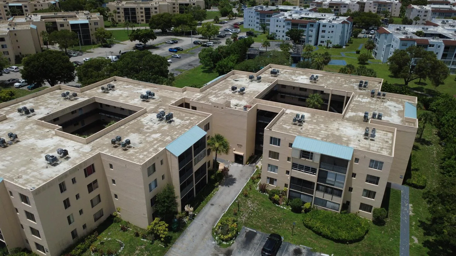 2830 SOMERSET Drive # 104N, Lauderdale Lakes, FL 33311 photo 4