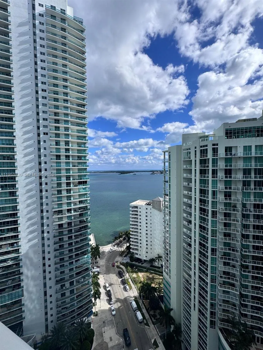 1300 Brickell Bay Dr # 2504, Miami, FL 33131 photo 6