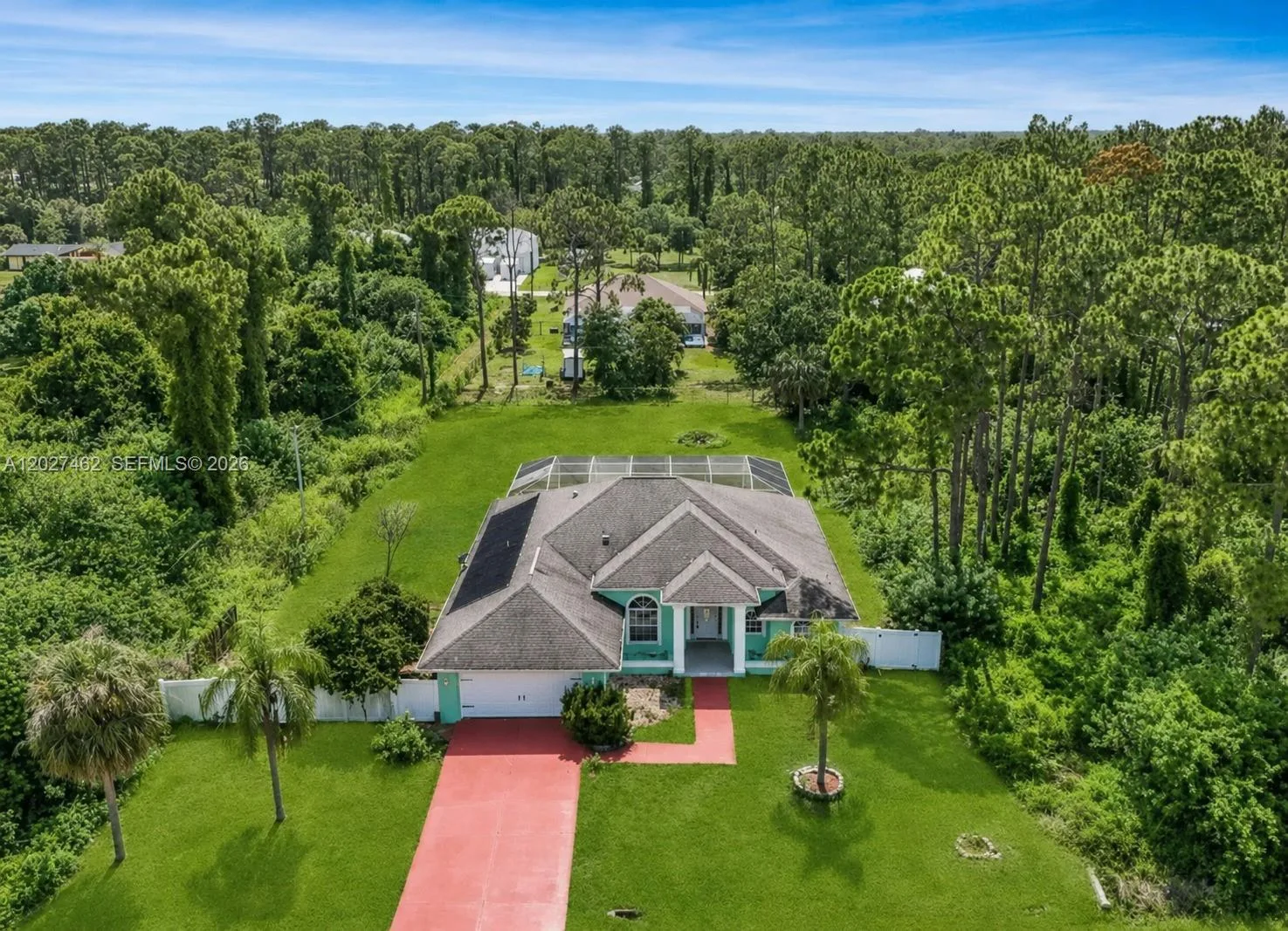 811 Jefferson Ave, Lehigh Acres, FL 33936 photo 2
