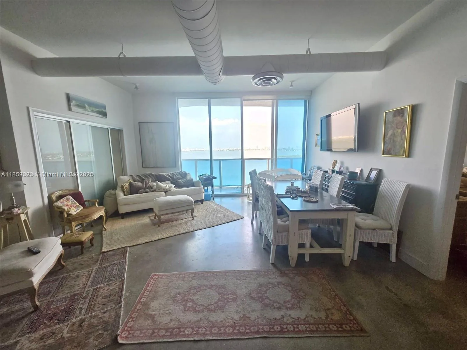 700 NE 25th St # 1402, Miami, FL 33137 photo 2