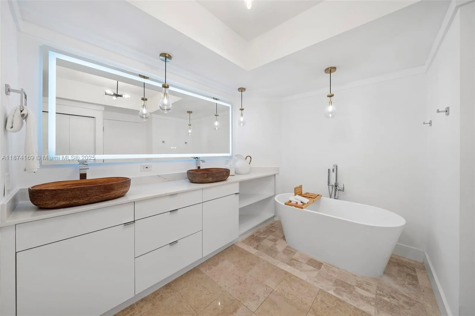 4775 Collins Ave # 1801, Miami Beach, FL 33140 photo 9