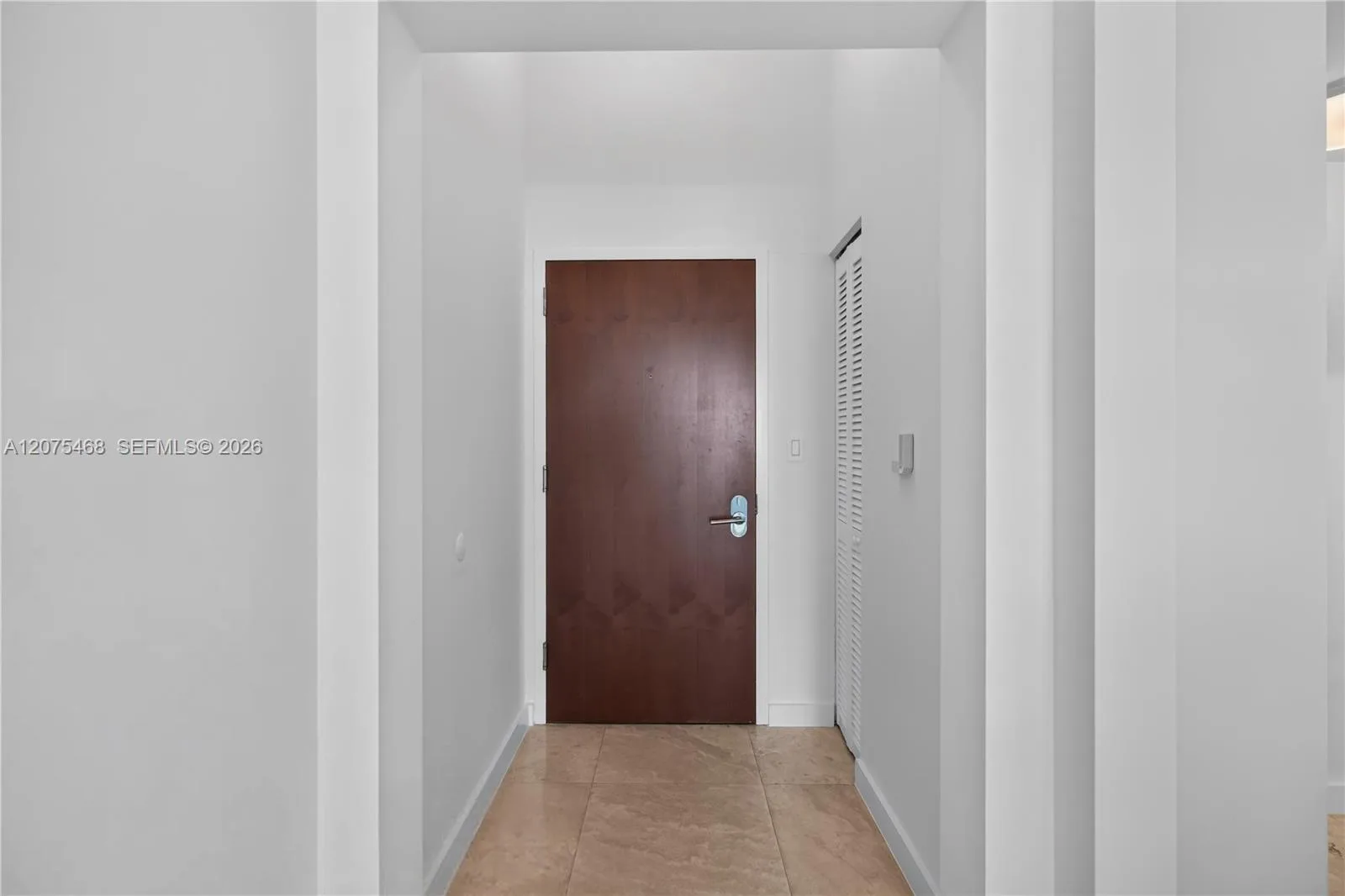 31 SE 5th St # 4212, Miami, FL 33131
