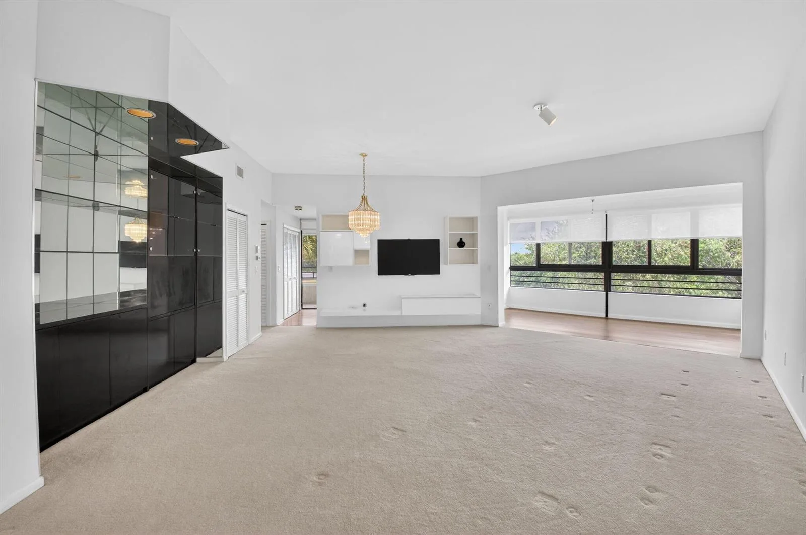7460 La Paz Boulevard # 306, Boca Raton, FL 33433