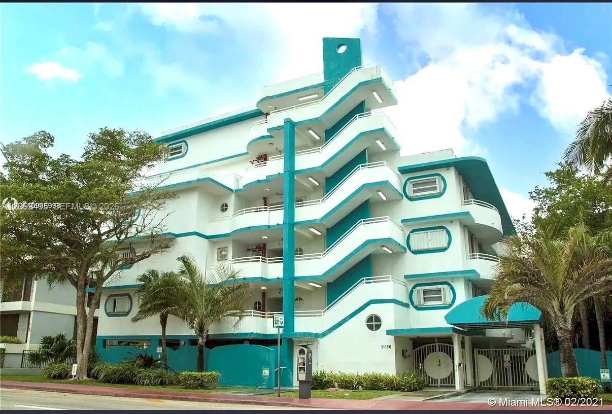 9156 Collins Ave # 202, Surfside, FL 33154