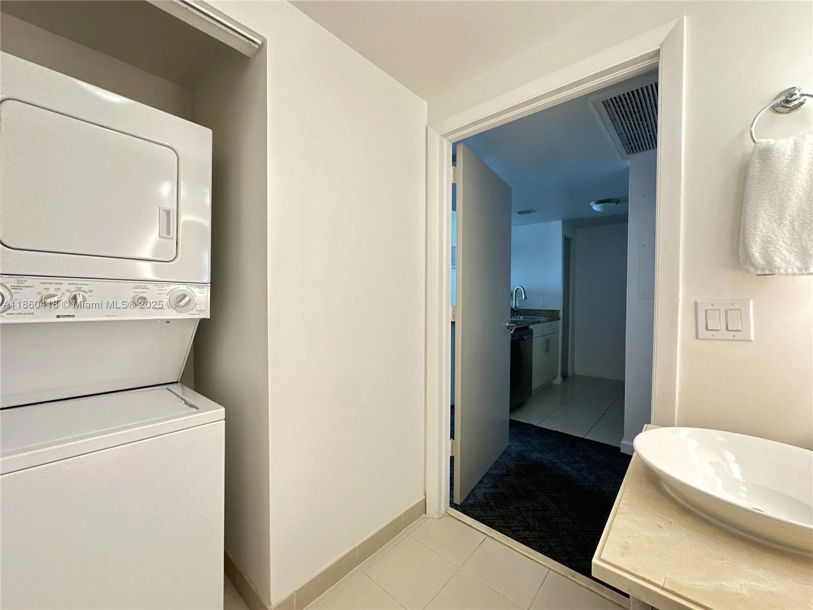 2889 Mcfarlane Rd # 1814, Miami, FL 33133 photo 11