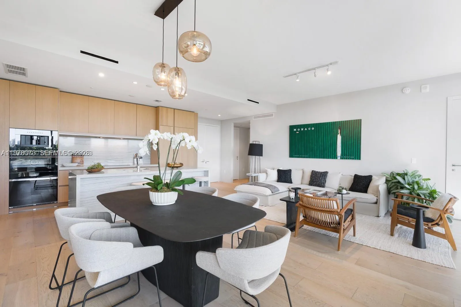 8701 Collins Ave # 404, Miami Beach, FL 33154 photo 4