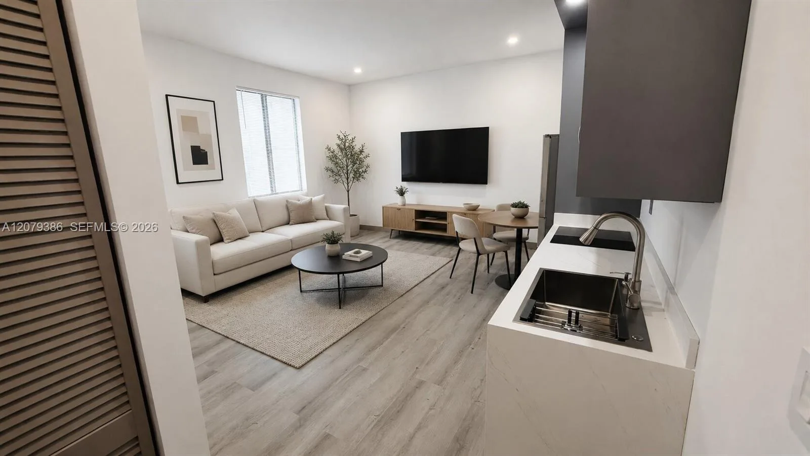 768 NW 2nd St # 5, Miami, FL 33128