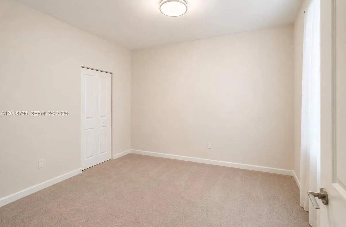 20478 NW 4th Ct, Miami Gardens, FL 33169 photo 12