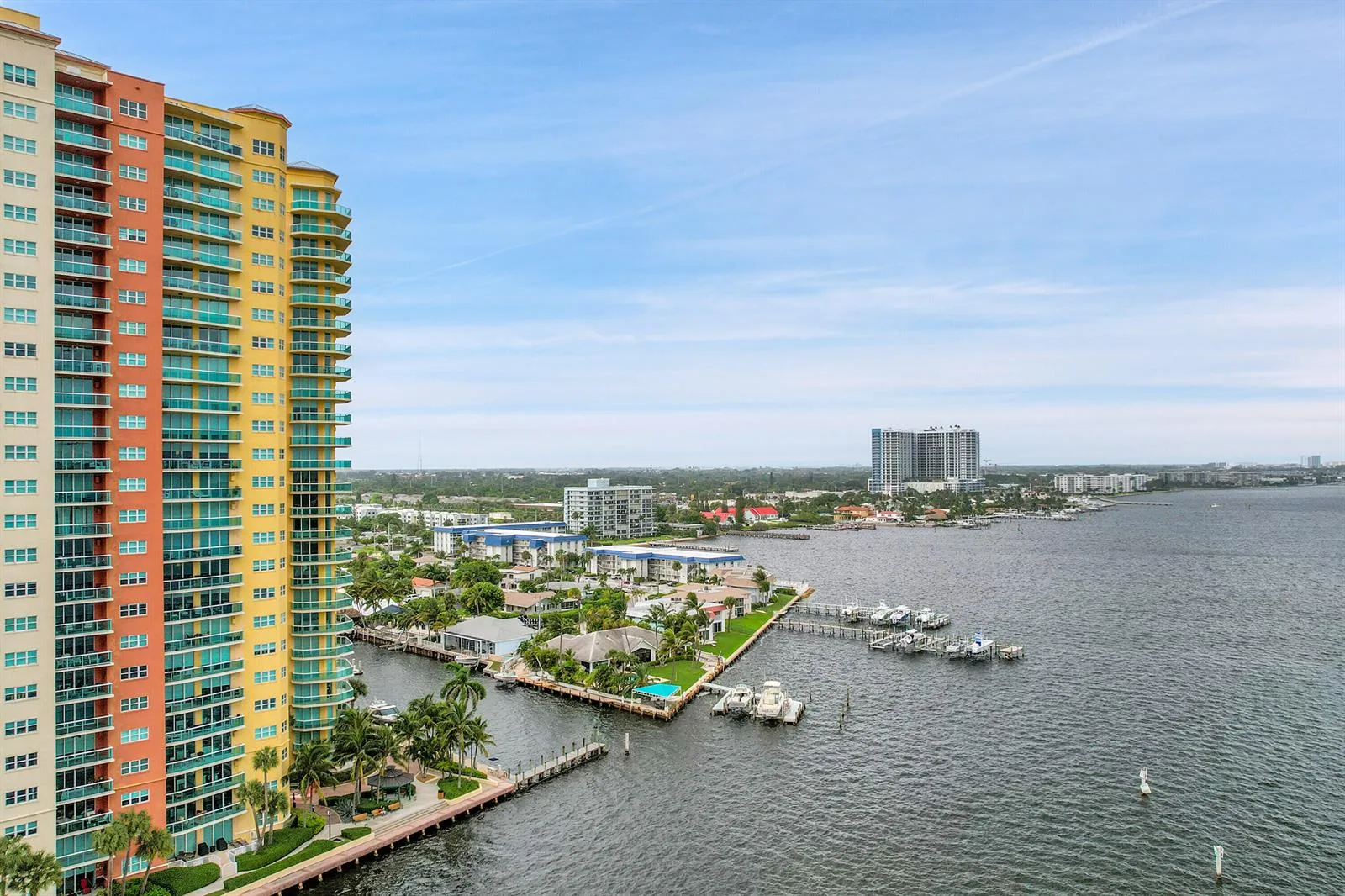 2640 Lake Shore Drive # 2011, Riviera Beach, FL 33404