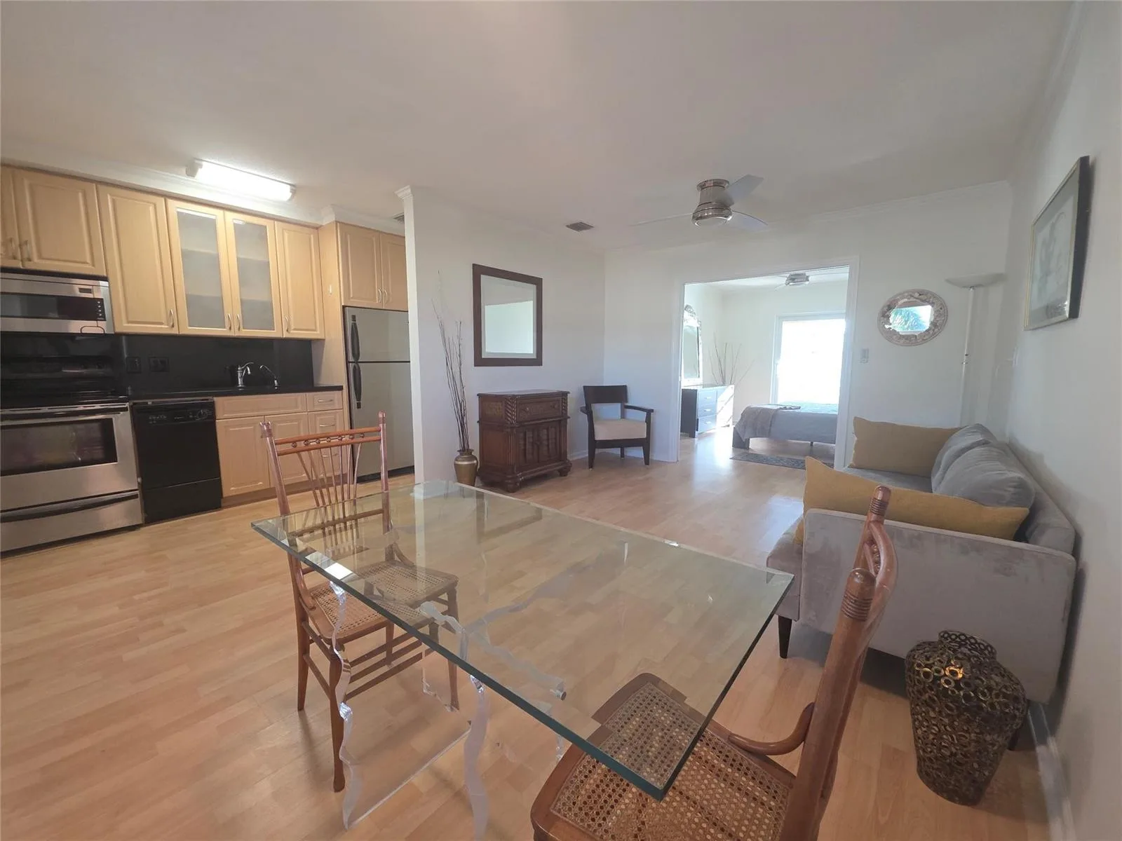2131 NE 42nd Court # 208e, Lighthouse Point, FL 33064