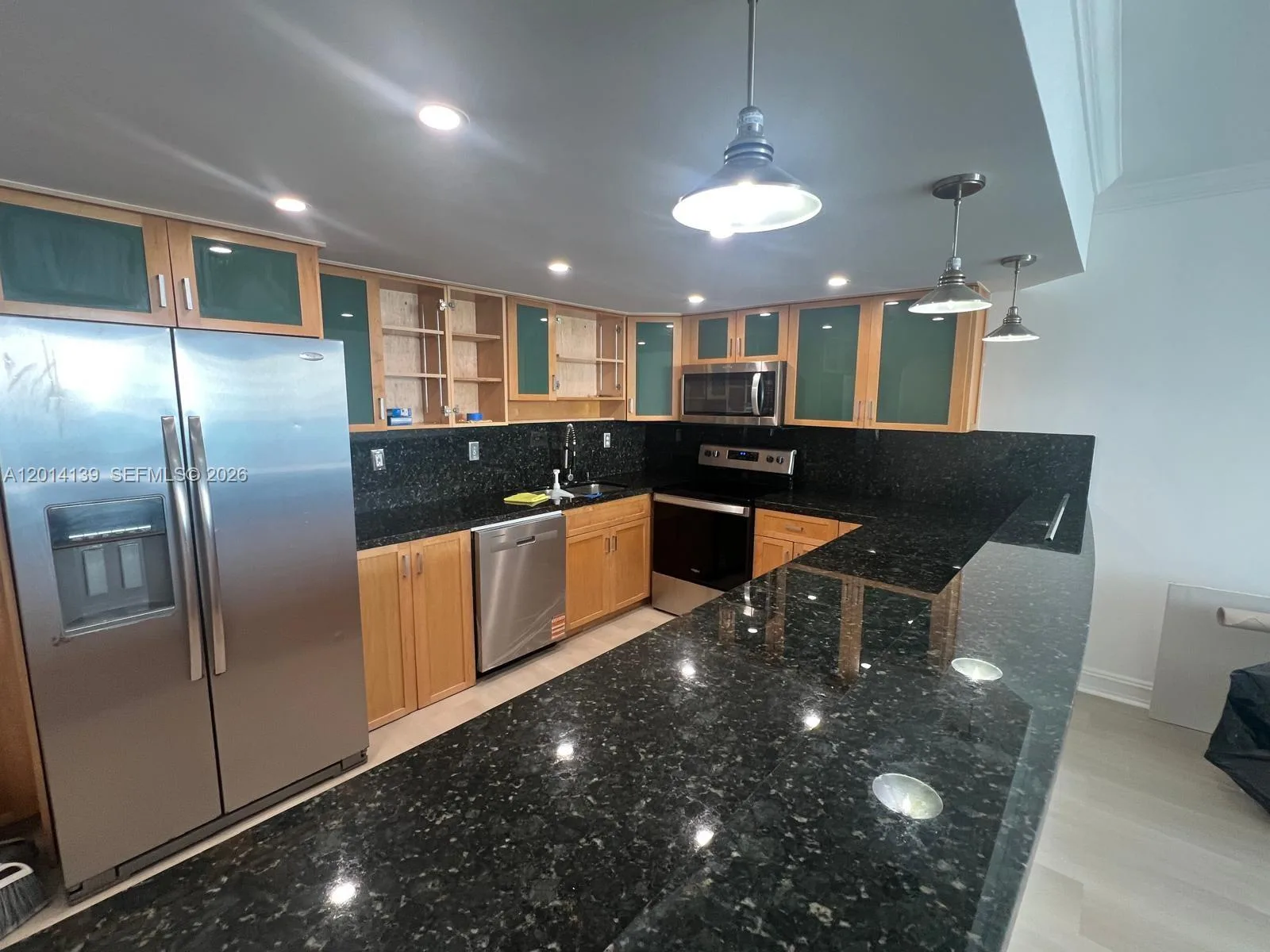 19390 Collins Ave # 402, Sunny Isles Beach, FL 33160