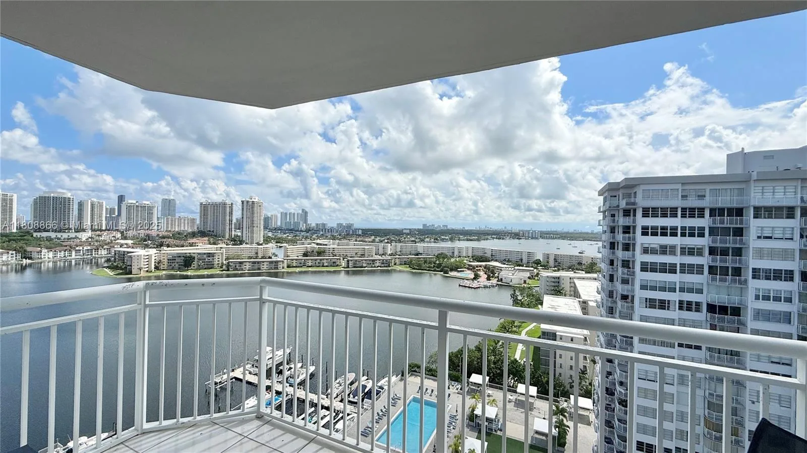 18071 Biscayne Blvd # 1803, Aventura, FL 33160 photo 7