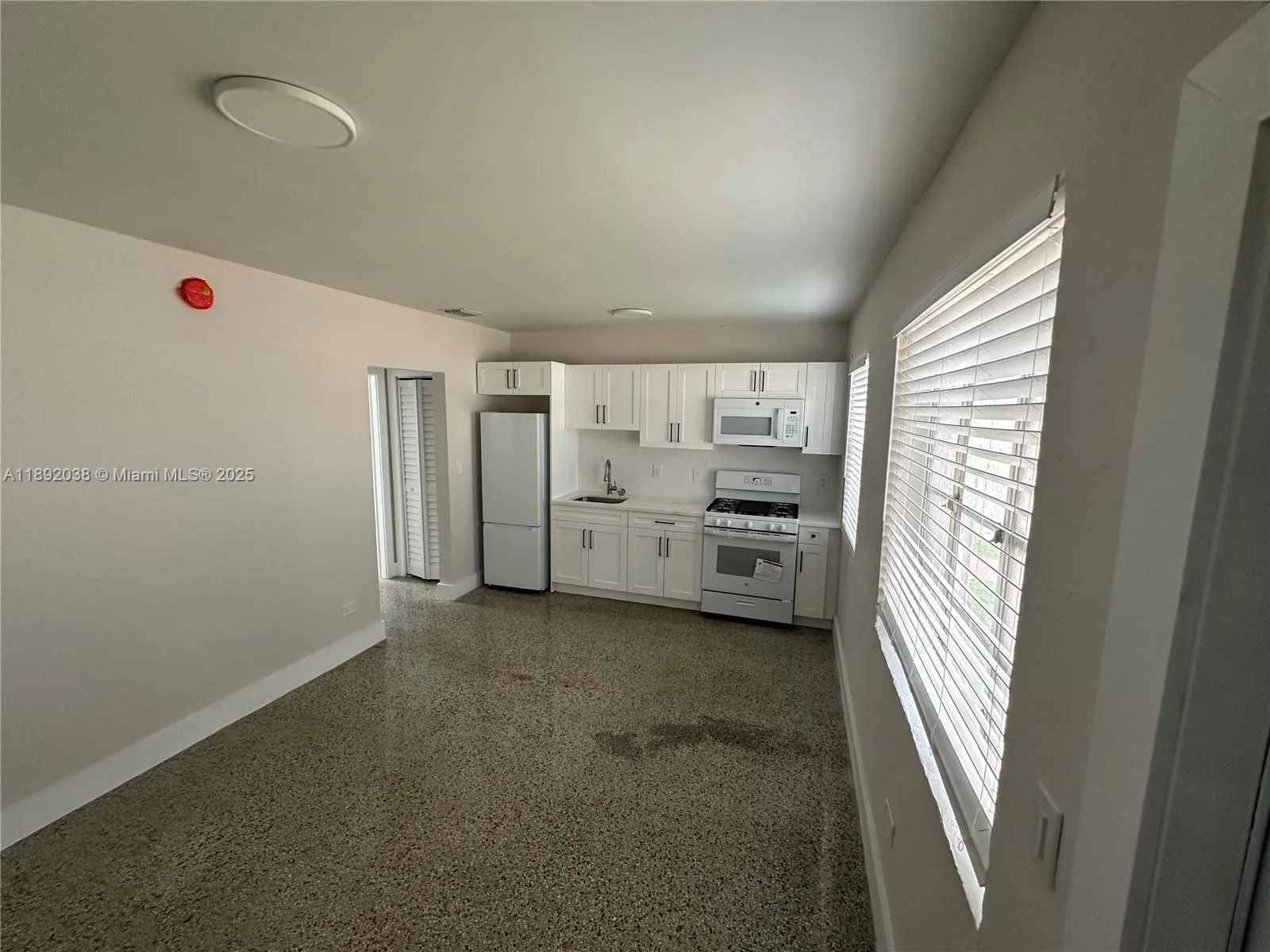 211 SW 18th Ave # 2, Miami, FL 33135