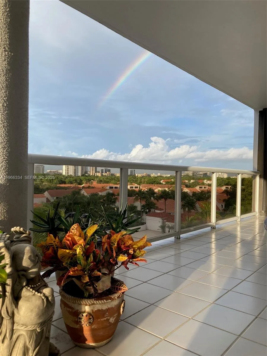 3600 Yacht Club Dr # 703, Aventura, FL 33180 photo 6