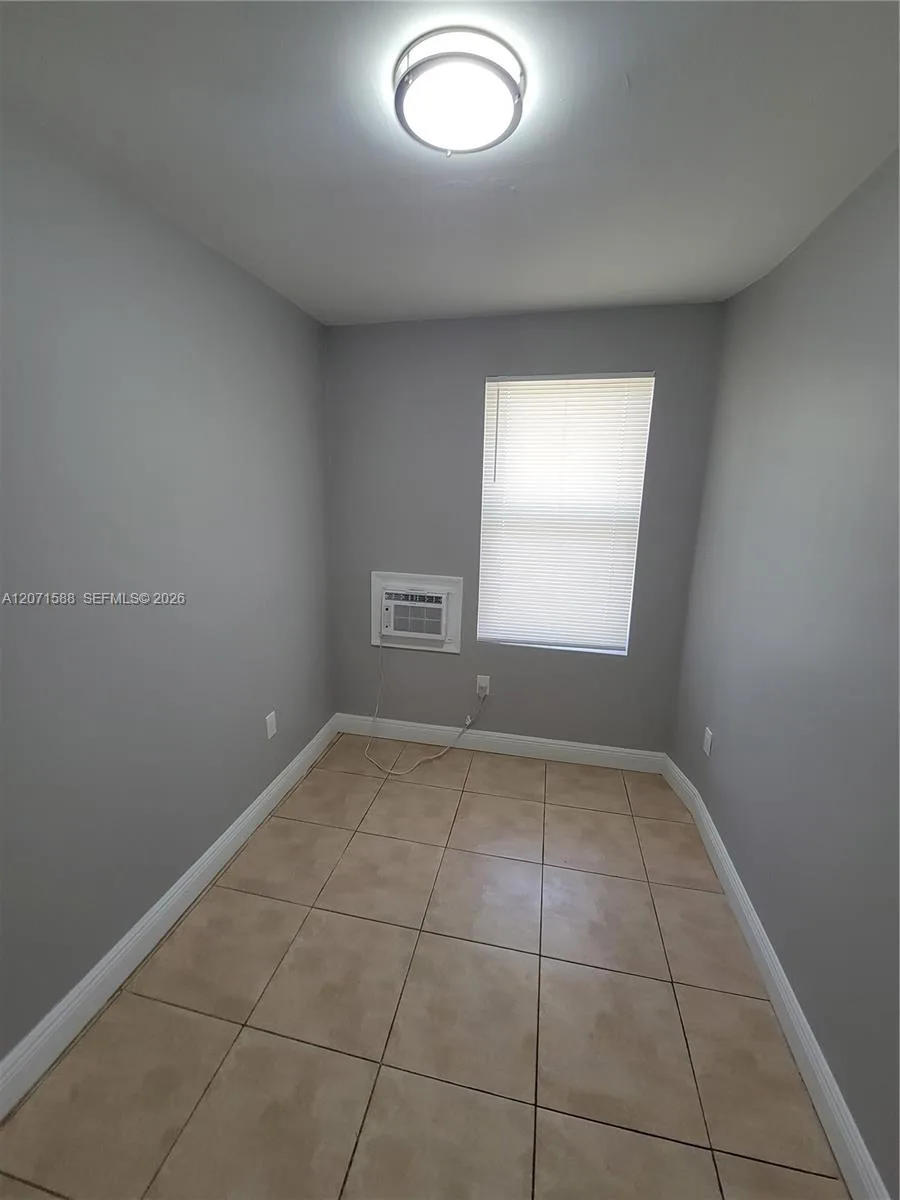 1740 NW 1st Pl # 3, Miami, FL 33136 photo 8