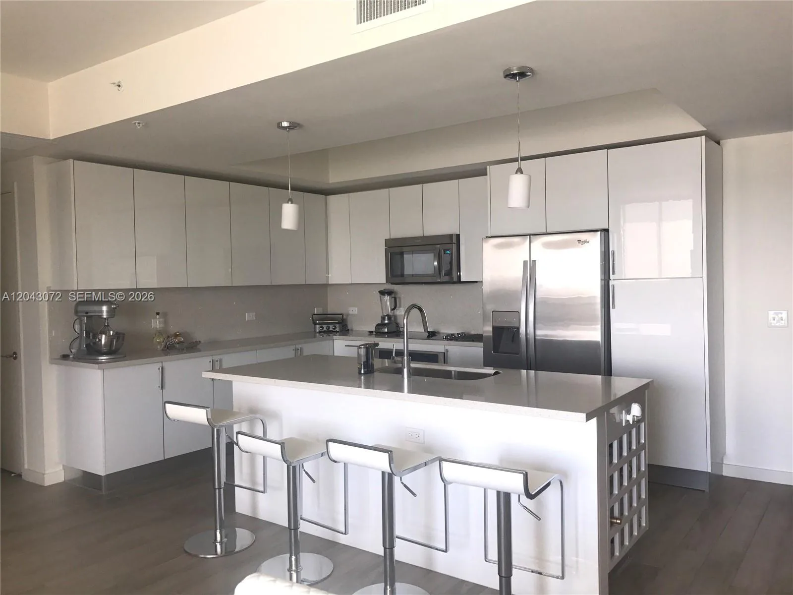 999 SW 1st Ave # 2806, Miami, FL 33130