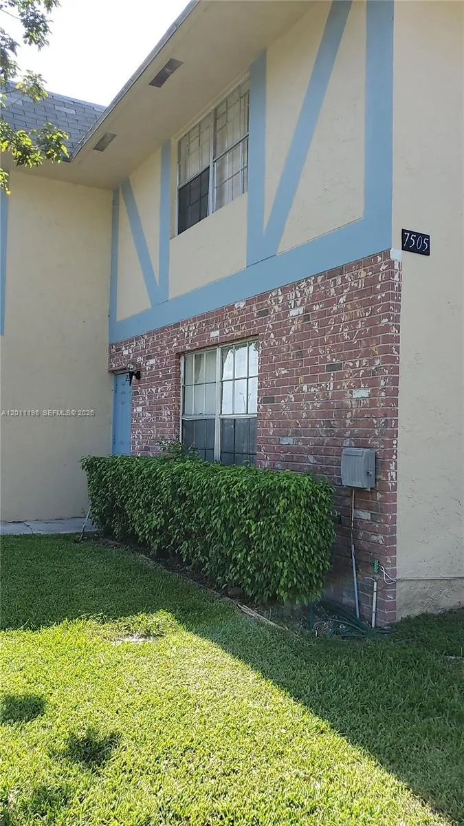 7505 Kimberly Blvd # 122, North Lauderdale, FL 33068 photo 5