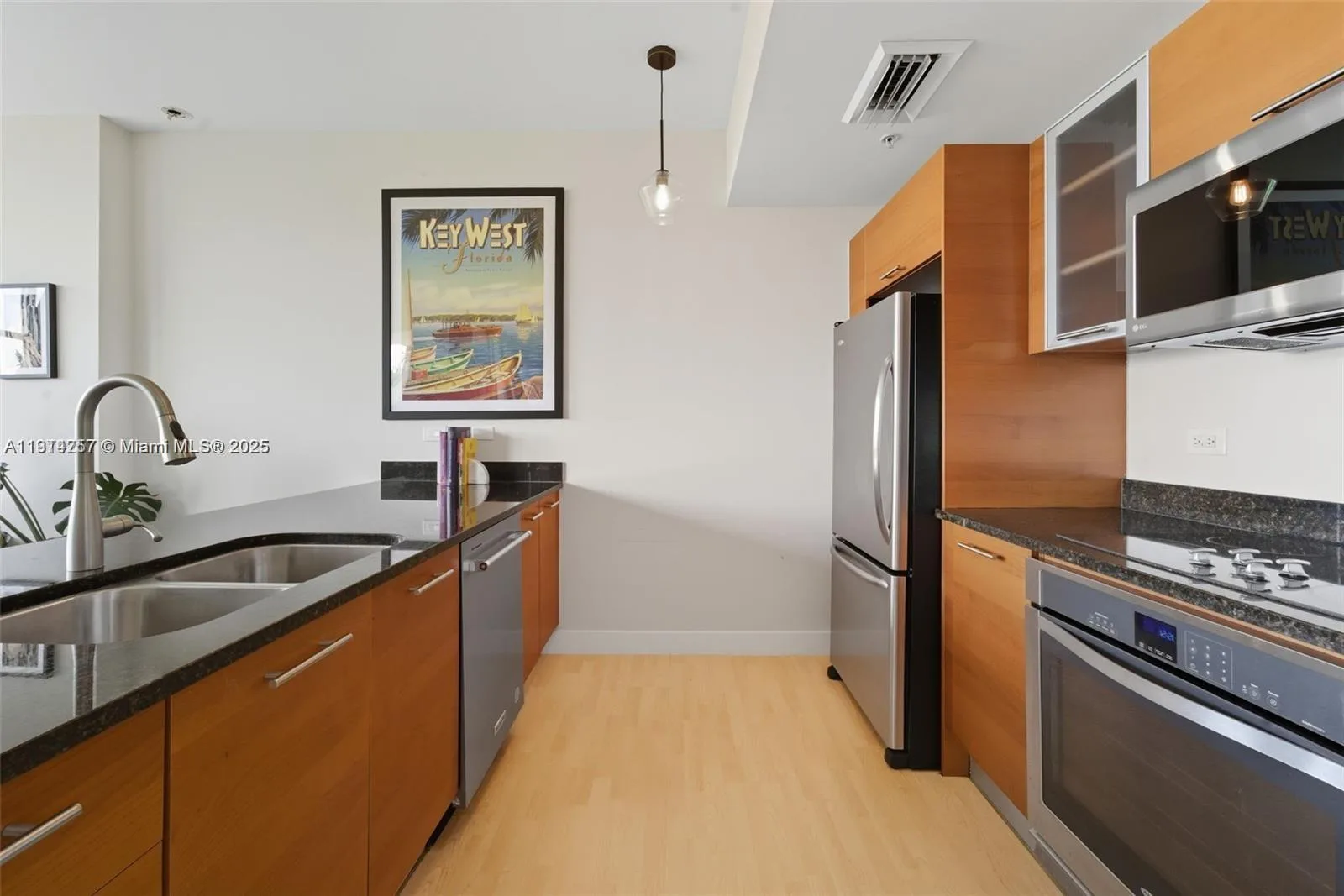 3451 NE 1st Ave # M0403, Miami, FL 33137 photo 7