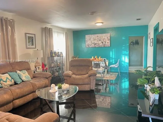 161 NW 35th St, Miami, FL 33127 photo 6