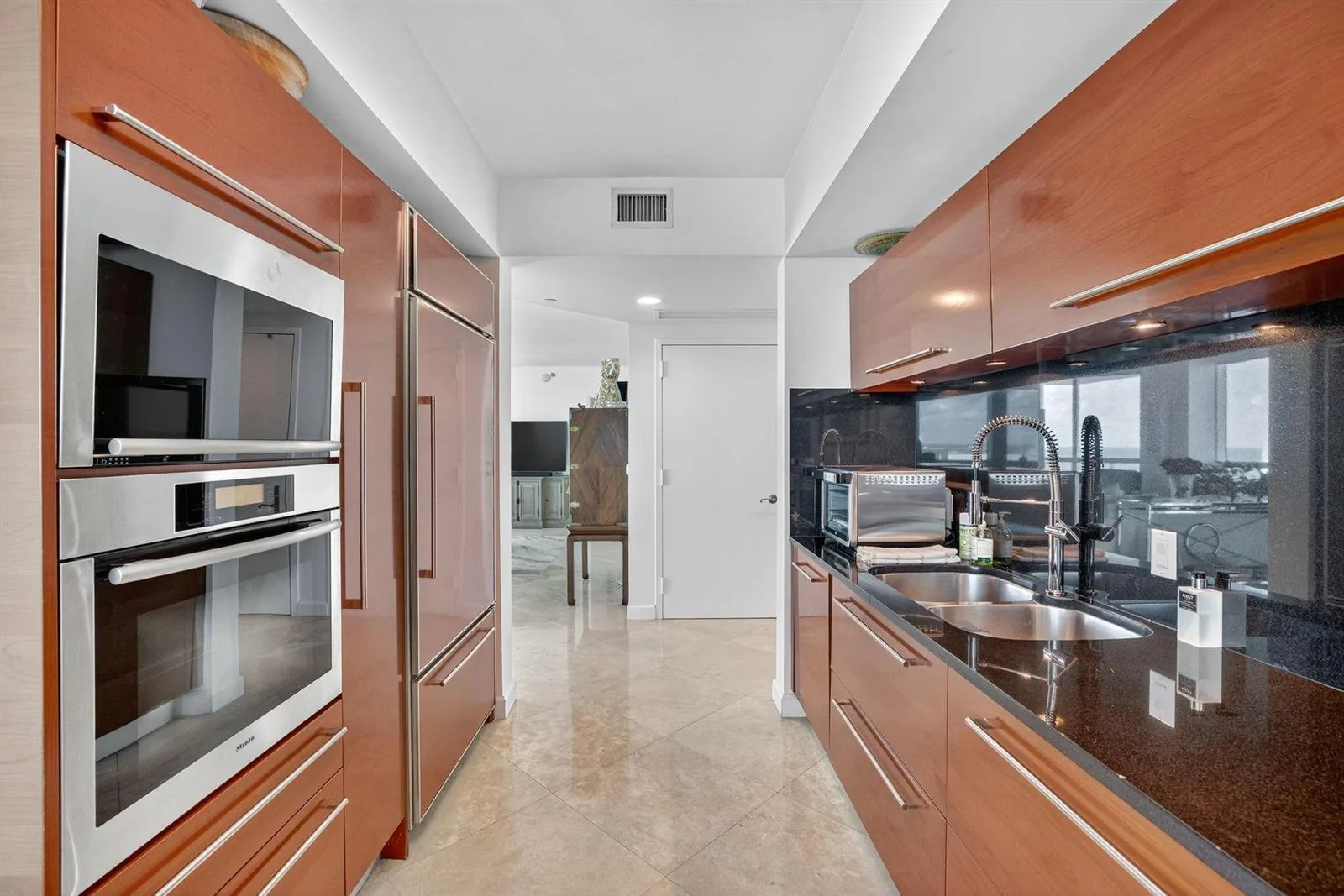 101 S Fort Lauderdale Beach Boulevard # 1706, Fort Lauderdale, FL 33316 photo 9