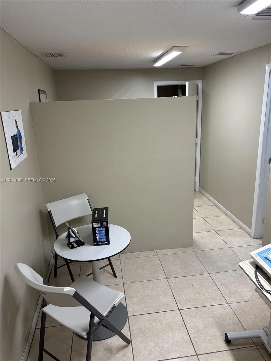 1750 W 39th Pl # 1007, Hialeah, FL 33012 photo 3