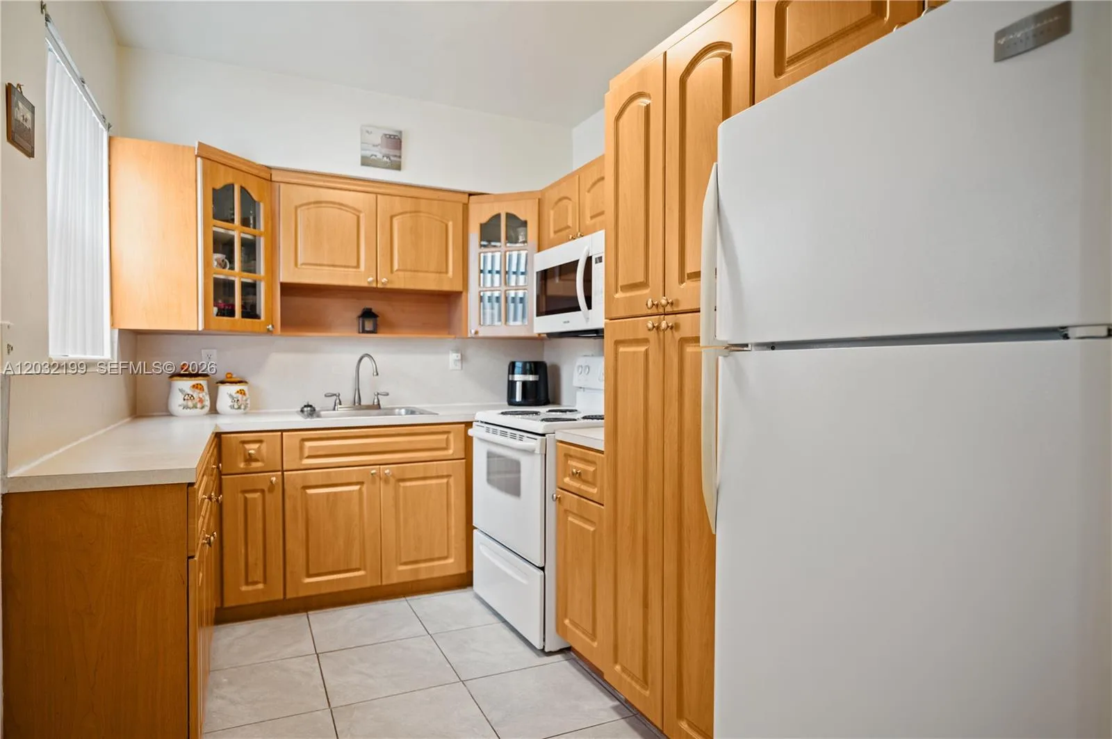 9300 NW 32nd Ct, Miami, FL 33147 photo 5
