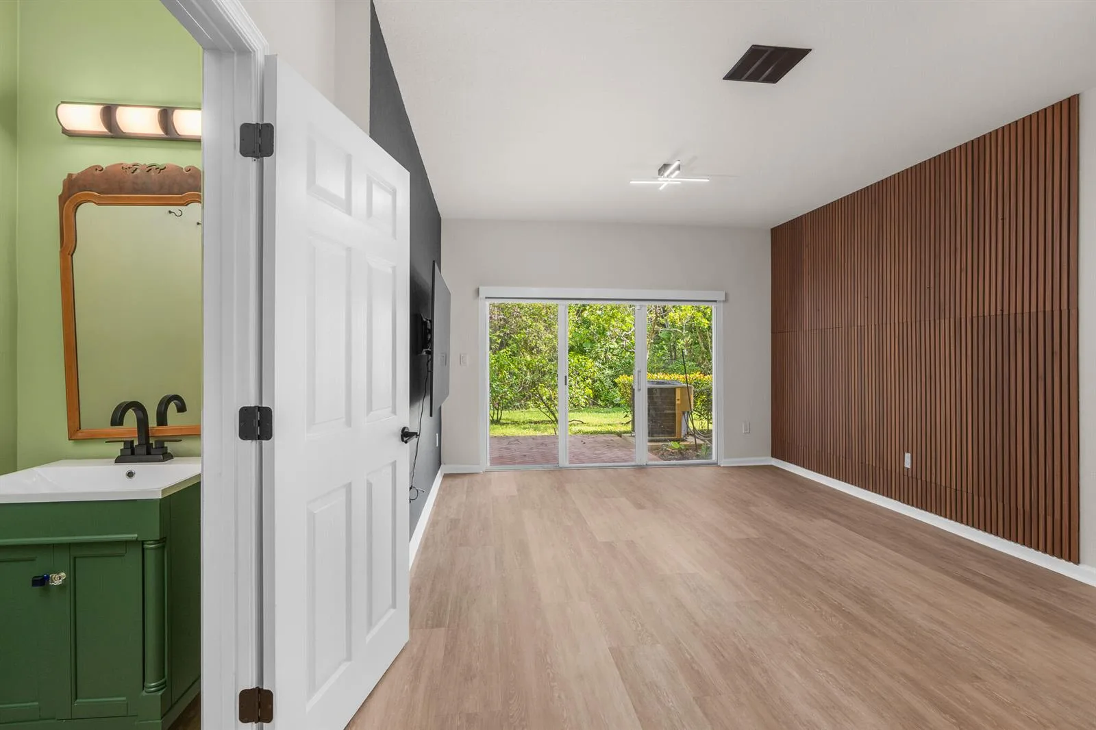 2543 NW 31st Court # 2543, Oakland Park, FL 33309 photo 9