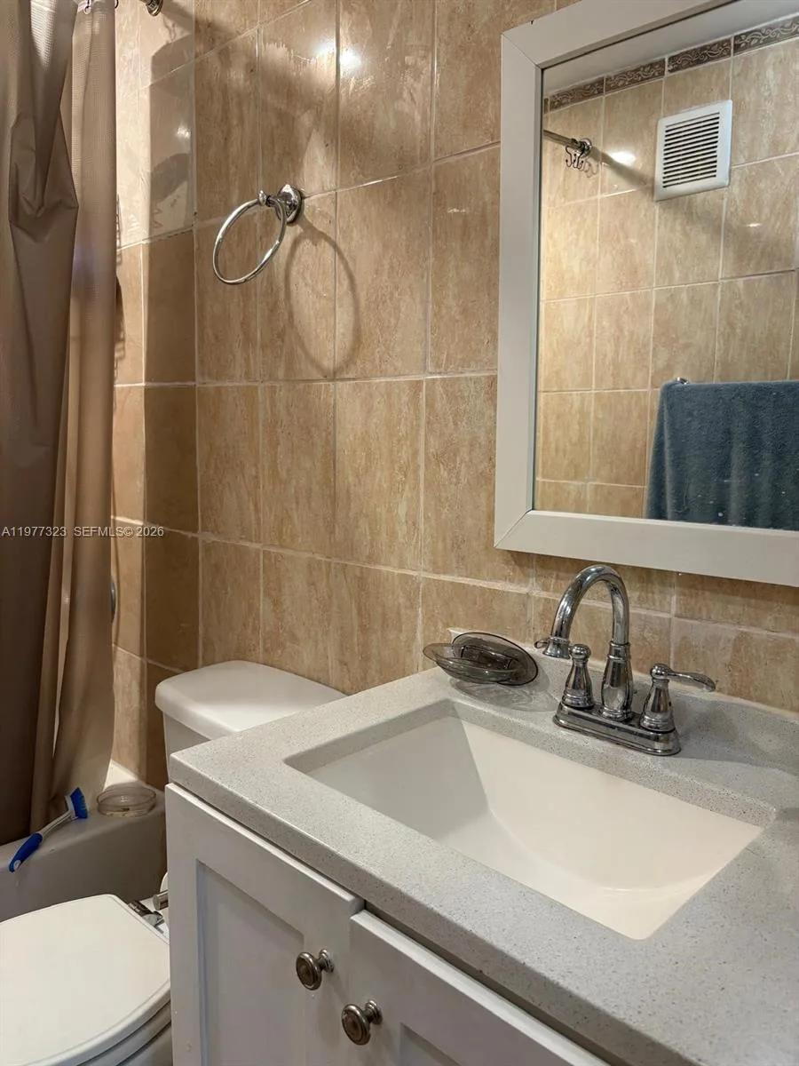 17180 SW 94th Ave # 701, Palmetto Bay, FL 33157 photo 5