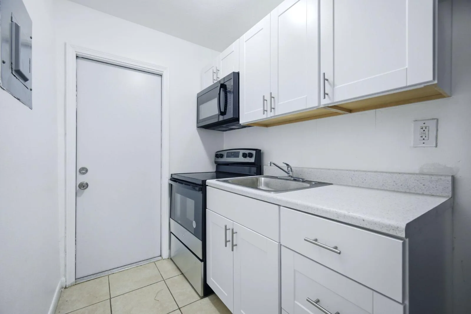 750 NW 56th Street # 4, Miami, FL 33127 — zdjęcie 4