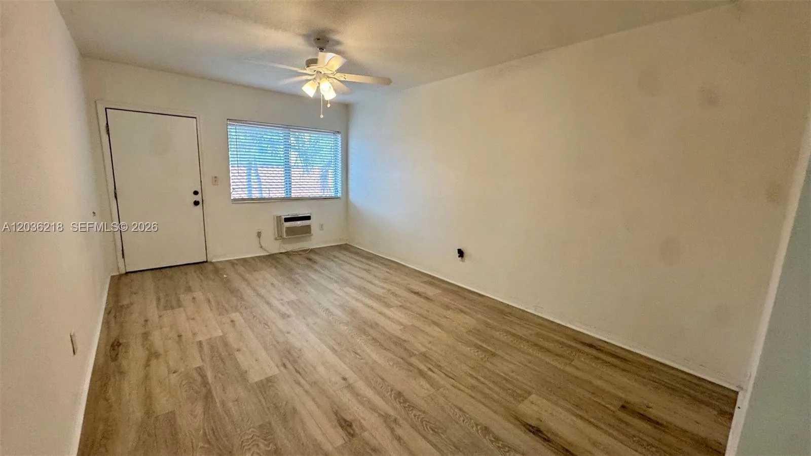 7717 Byron Ave # 12, Miami Beach, FL 33141 photo 4