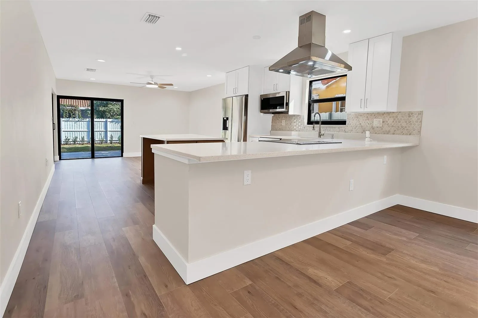 391 NW 58th Avenue, Miami, FL 33126
