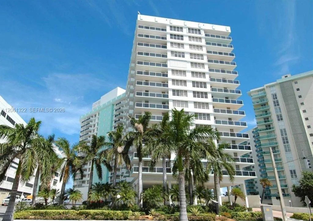 3725 S Ocean Dr # 1108, Hollywood, FL 33019