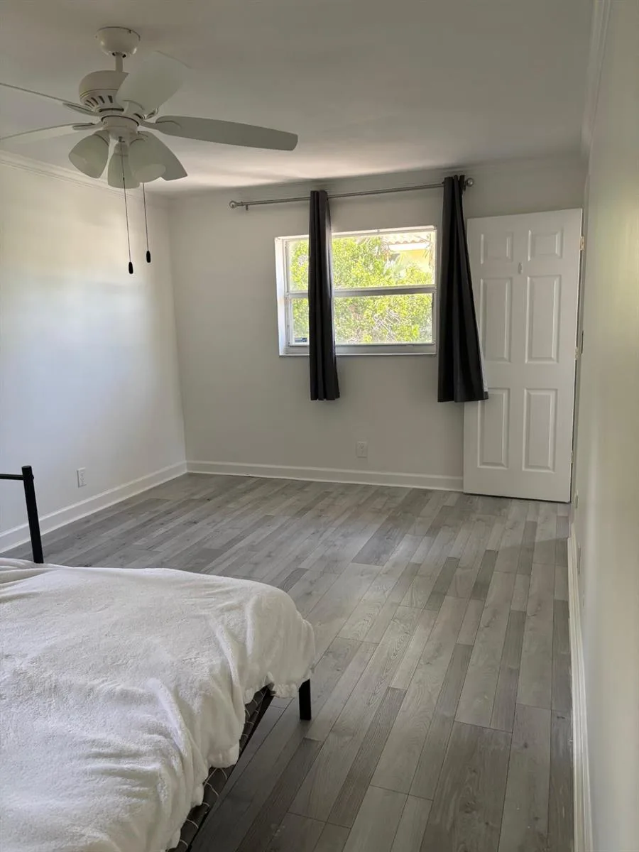 1637 NE 5TH Street # 2, Fort Lauderdale, FL 33301 photo 9