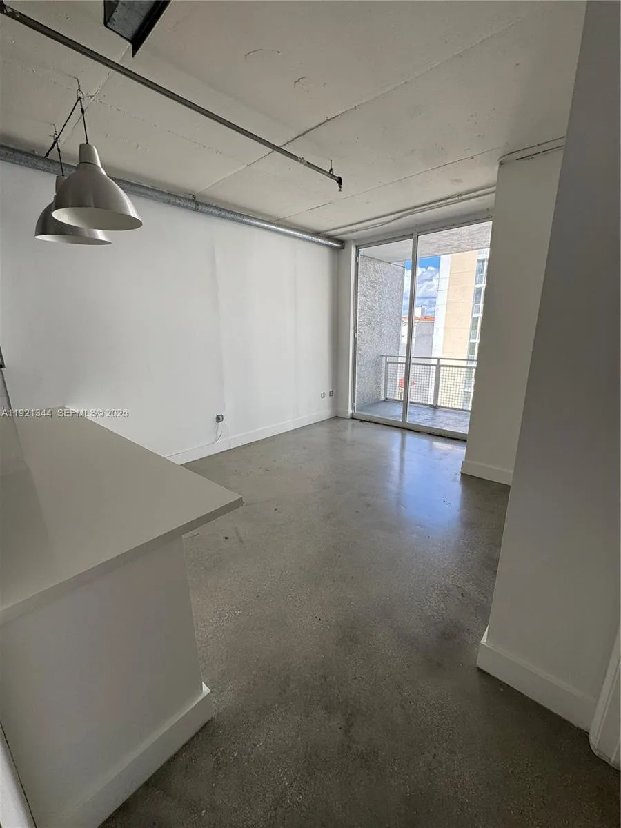 444 NE 30th St # 603, Miami, FL 33137 photo 2