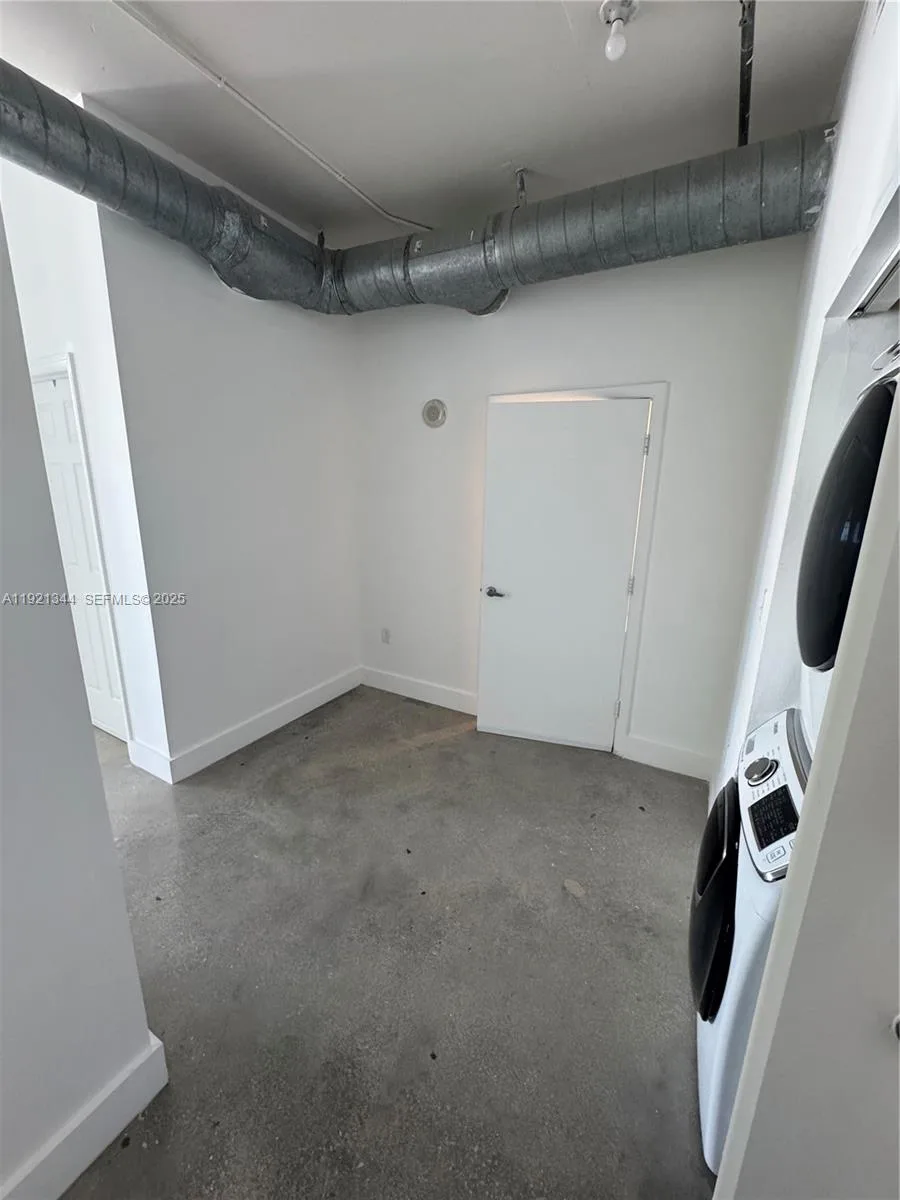 444 NE 30th St # 603, Miami, FL 33137 photo 3