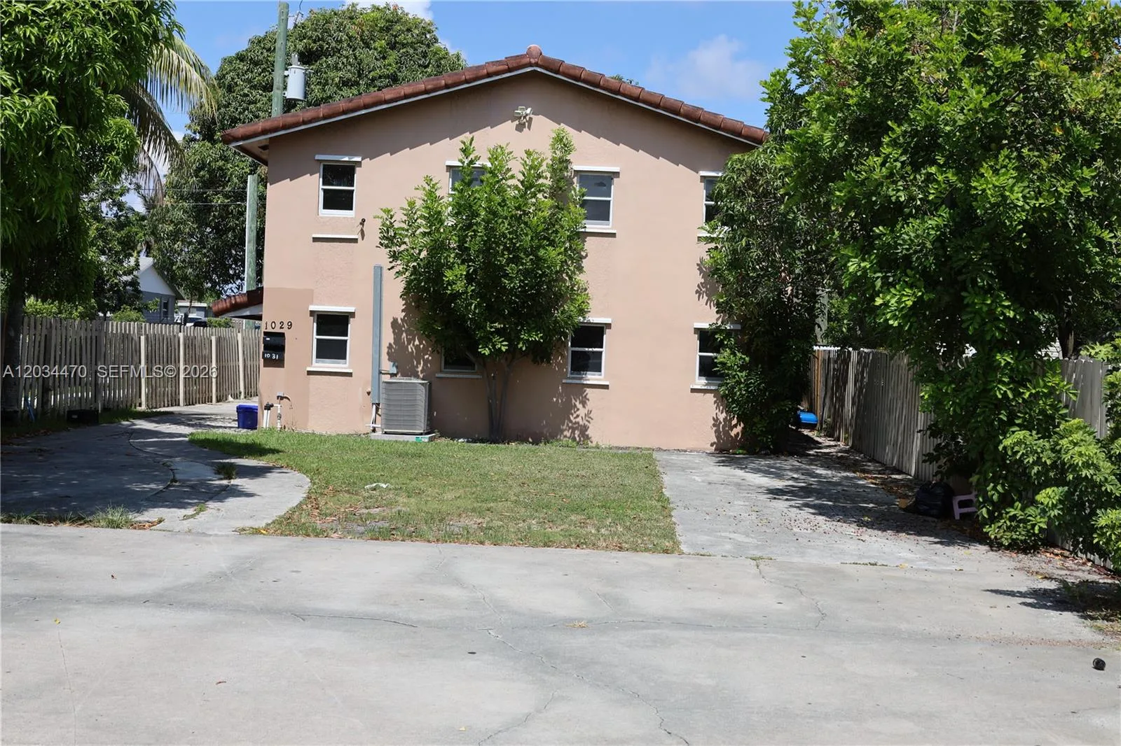 1029 S C St, Lake Worth, FL 33460 photo 4