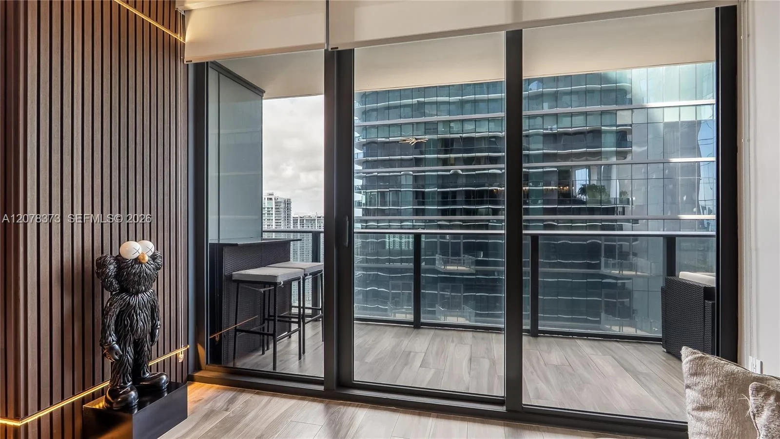 801 S Miami Ave # 4407, Miami, FL 33130 photo 4