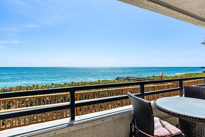 3560 S Ocean Boulevard # 200, South Palm Beach, FL 33480