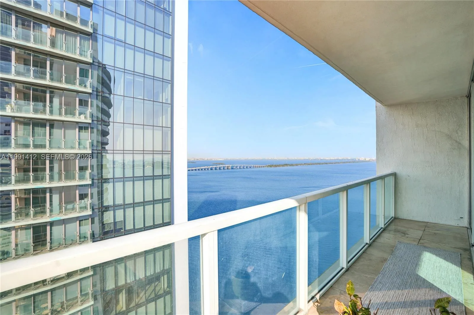 665 NE 25th St # 2105, Miami, FL 33137 photo 9
