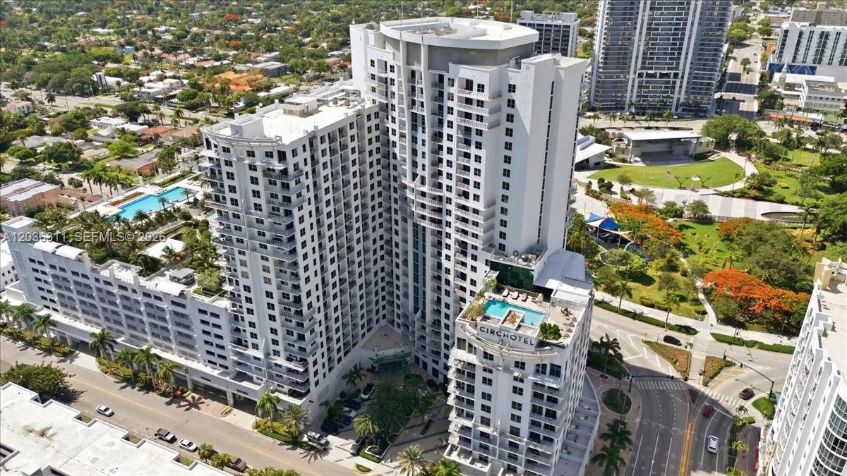 1776 Polk St # 703, Hollywood, FL 33020