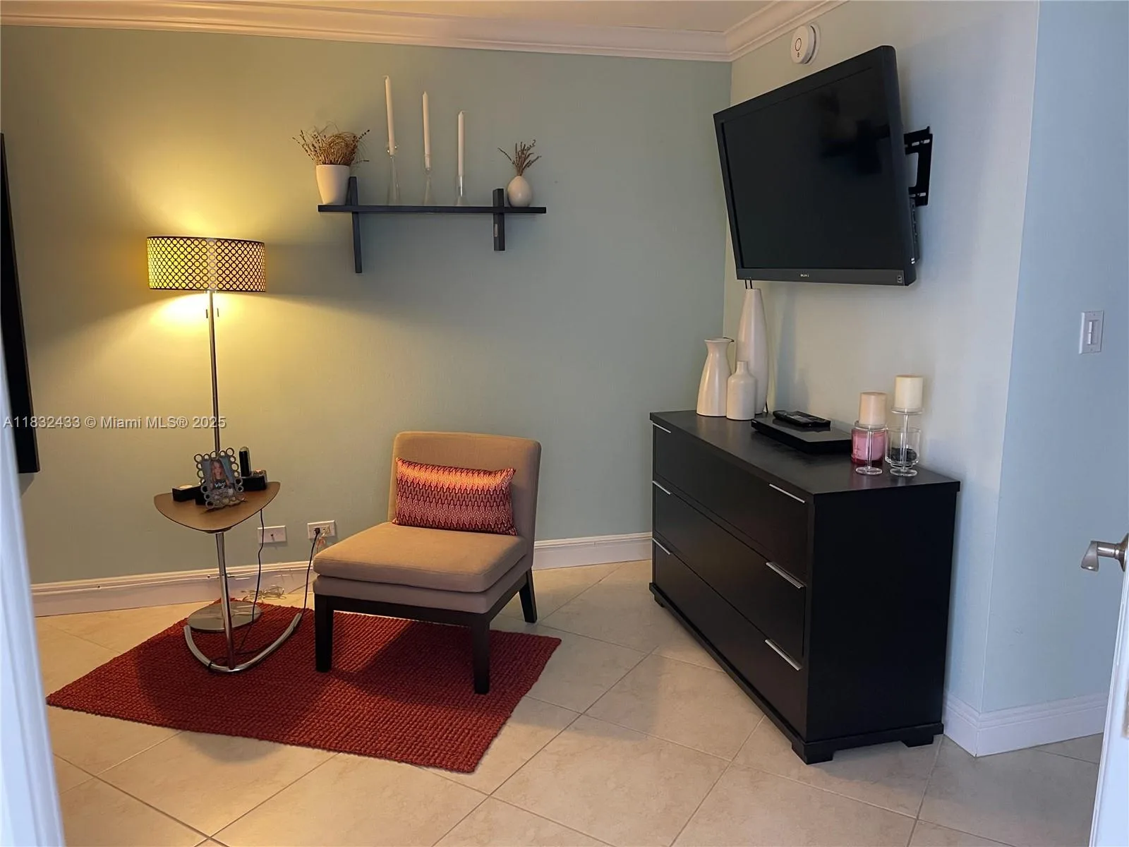 6039 Collins Ave # 823, Miami Beach, FL 33140 photo 12